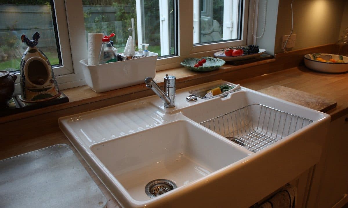 classic kitchen for a 1970s property